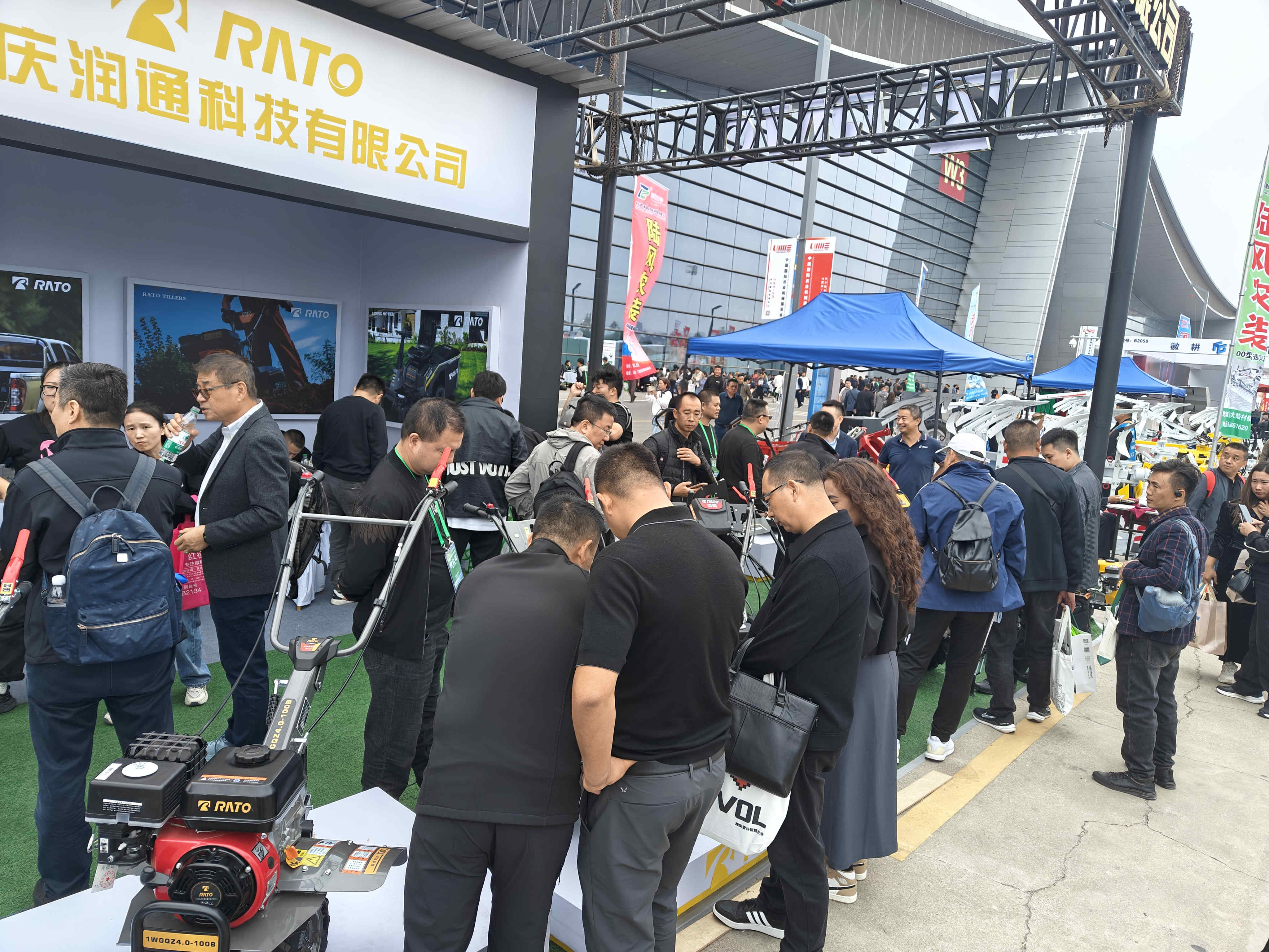 循新出發(fā) 向質(zhì)而行丨潤通科技攜智能農(nóng)機新品亮相2024中國國際農(nóng)機展